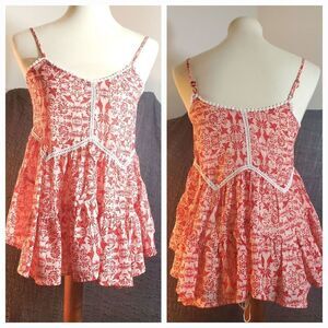 XHILARATION Flowey Pasley Tank Top XS